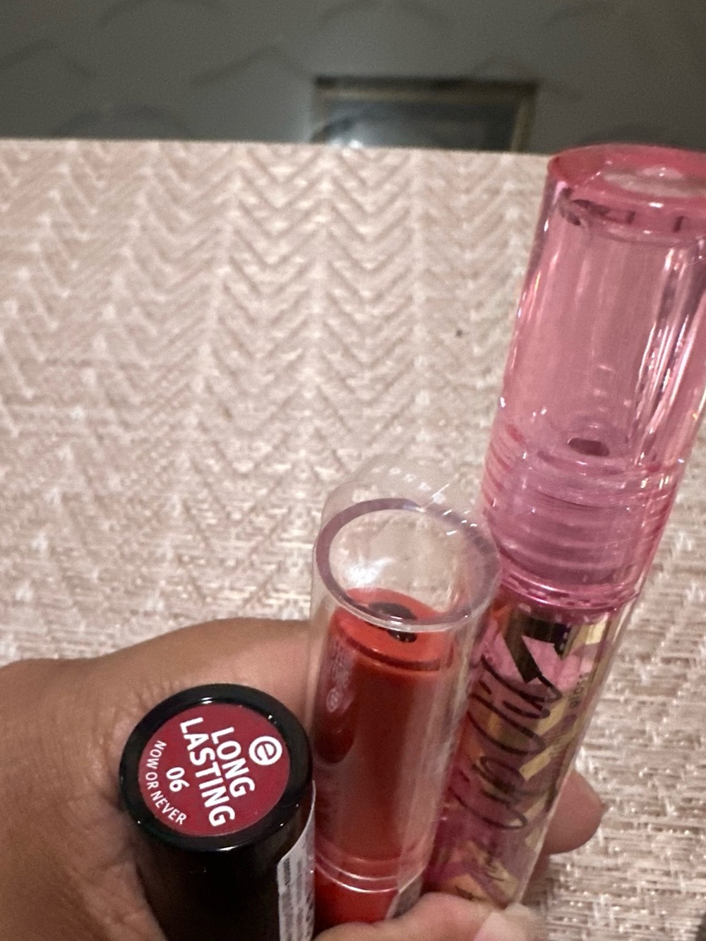 Assorted lip bundle - Picture 12 of 13